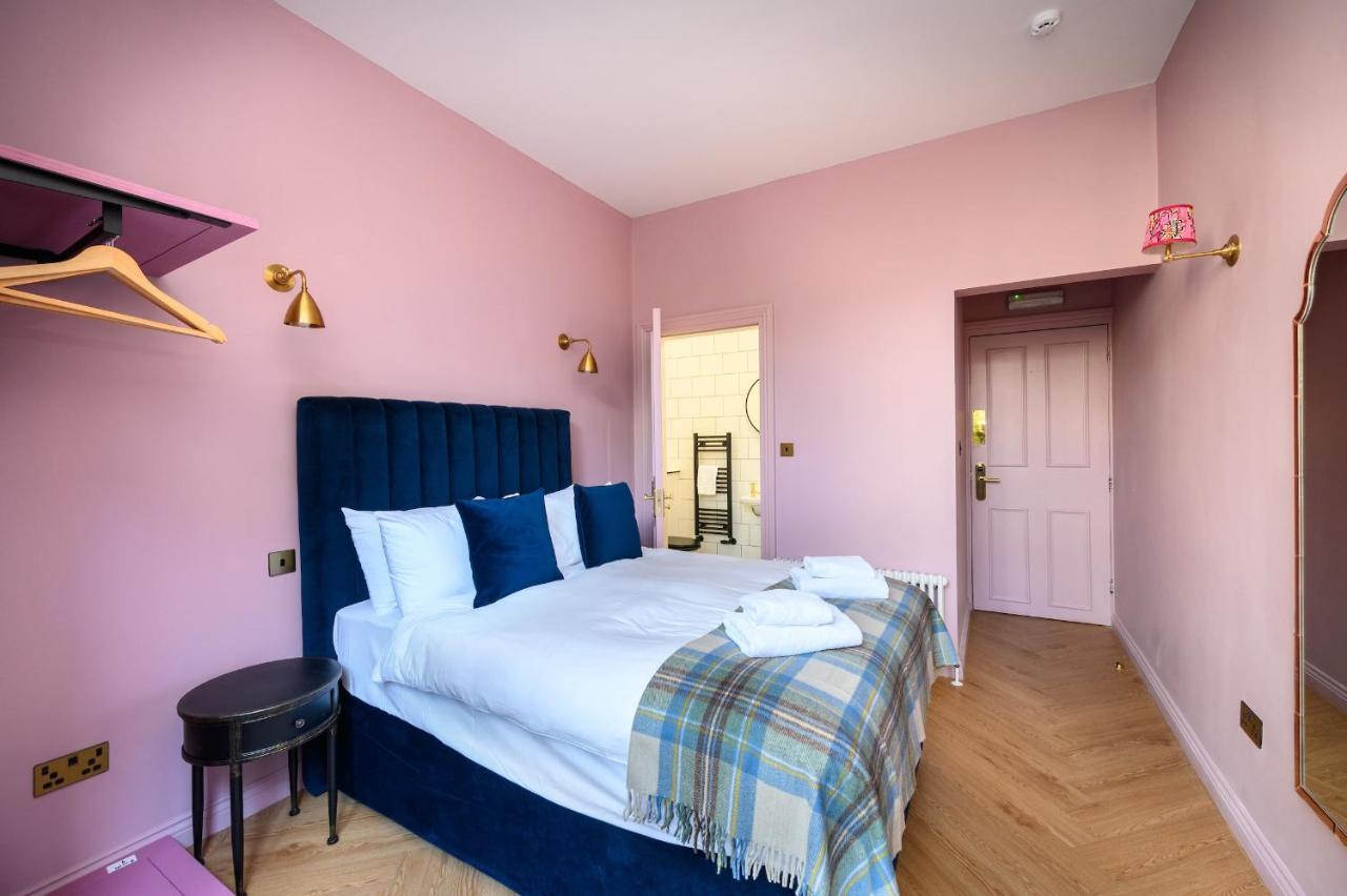 Comfortable Ground Floor Double Room Единбург Екстериор снимка