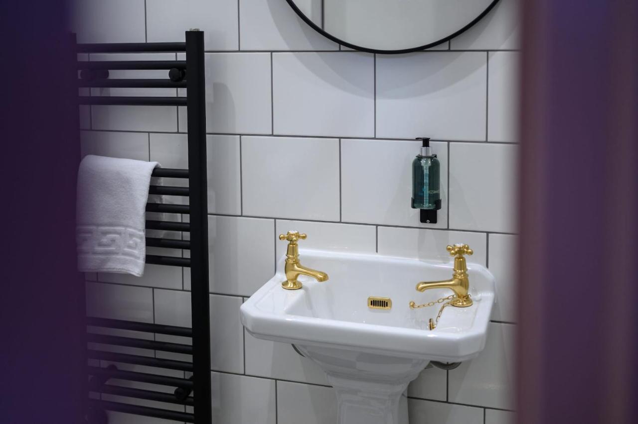 Comfortable Ground Floor Double Room Единбург Екстериор снимка